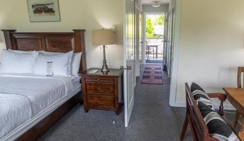Kitchenette Suite with Balcony and Water View