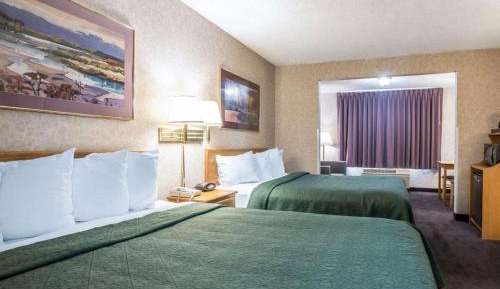 Suite, 2 Queen Beds, Non Smoking