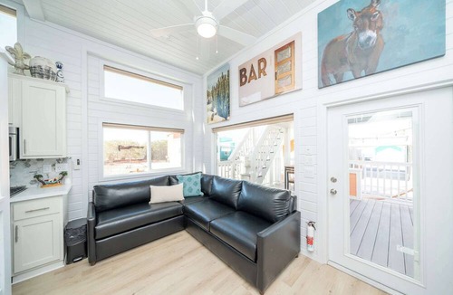 Parker Strip House | Casa Not So Grande Su