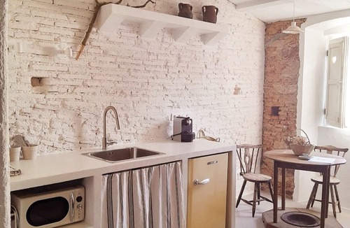 Estremoz Apartment | "Calmaria" in Portuguese meaning calm in English