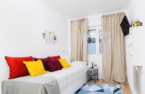 Carvoeira Apartment | Modern 3 bedroom flat in Benfica Lisbon