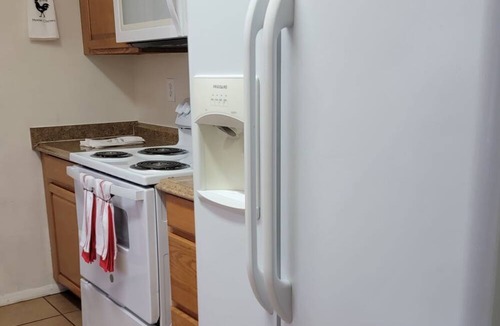 Wickenburg House | Welcome to Wickenburg. Clean home located less than a mile from downtown