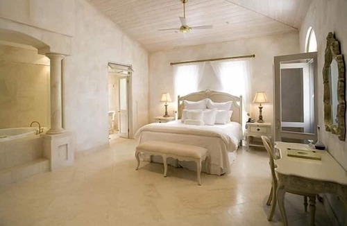 Ewingsdale Bed & Breakfast | Abbie's Byron Bay Villa