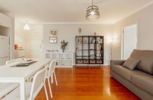 Espinho Apartment | ESPINHO SEAWALK AND SEAVIEW by VACATIONY by Interhome
