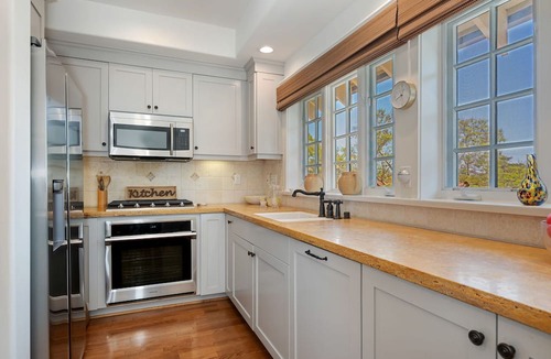 Laguna House | NEW Storybook Cottage, 1BD w/Office, Downtown, Walk Everywhere!