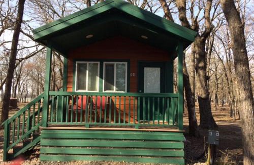 Lincoln Acres Resort | Pio Pico Camping Resort Studio Cabin 7