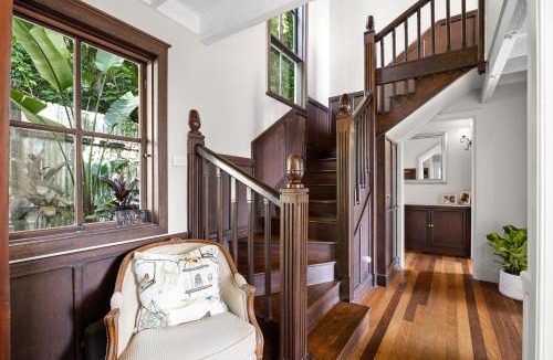Mapleton House | Misty Valley Cottage