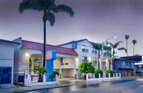 Inglewood Hotel | Motel 6-Inglewood, CA