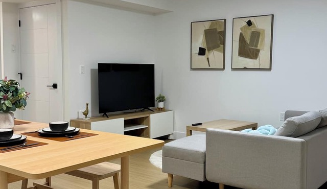 Levida Living - Cozy 2 Bedroom Suite at the Heart of Langley