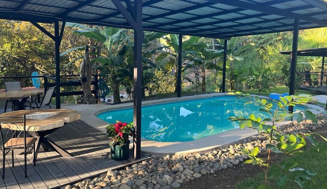 Modern Jungle Cabana#7 - 1 Bedroom Queen bed & private bathroom, close to beach