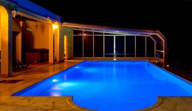Casa da Terra dos Padres by LovelyStay