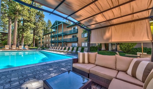 Great Relaxing Overnight Stay! 2 Comfortable Units, Free Breakfast, Pets Allowed