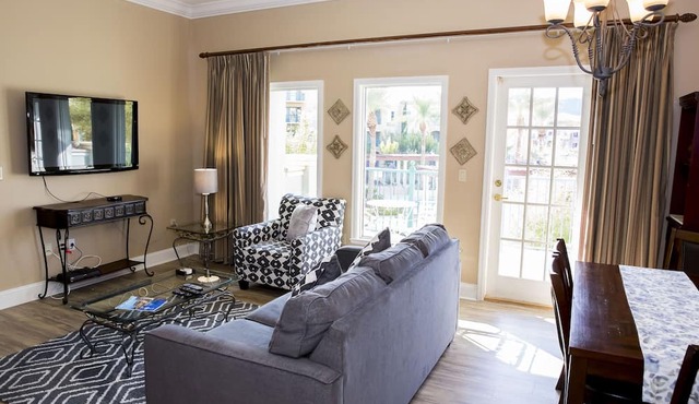 POOL VIEW, updated 2 bedroom Viera condo at Lake Las Vegas!
