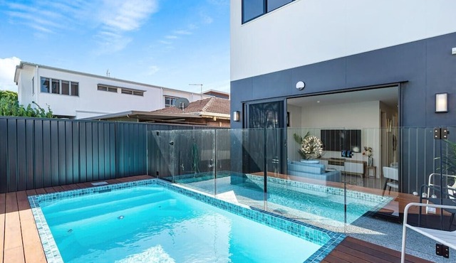 Luxe Mermaid Retreat