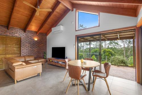 Forever Views - 4BR Peaceful Scenic Getaway