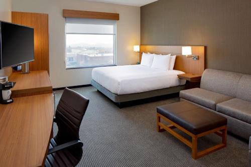 Hyatt Place Angeles 